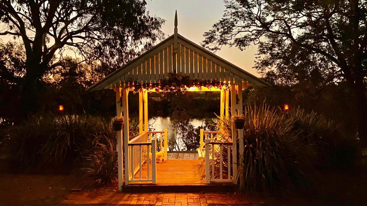 Bli Bli House Riverside Retreat Twin Waters Extérieur photo